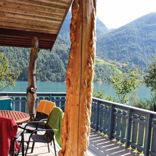 3 bedroom accommodation in Fjærland