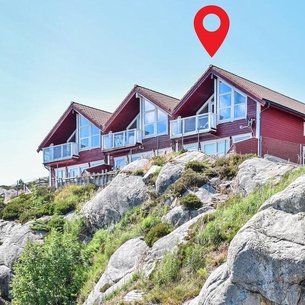 3 bedroom accommodation in Hellesøy