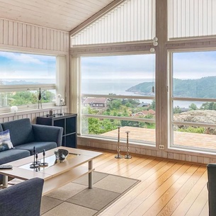 3 bedroom accommodation in Lindesnes