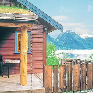 4 bedroom accommodation in Fjærland