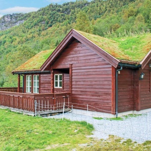 4 Bedroom Nice Home In Sogndal