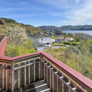 4 Bedroom Stunning Home In Lyngdal