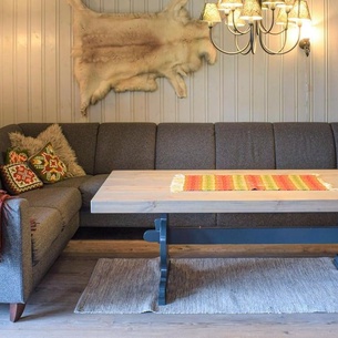 5 bedroom accommodation in Treungen