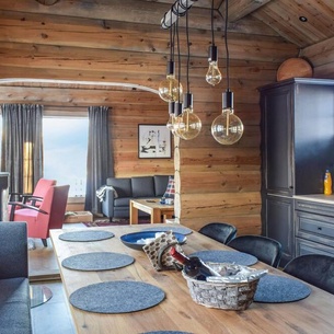 7 Bedroom Cozy Home In Hovden I Setesdal