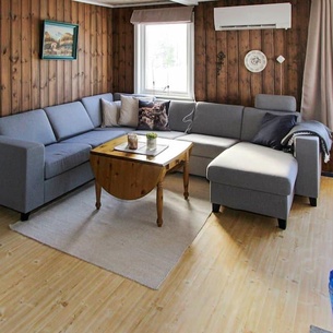 8 Person Holiday Home in Åseral