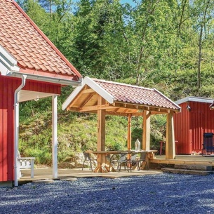 Amazing Home In Søndeled With Sauna