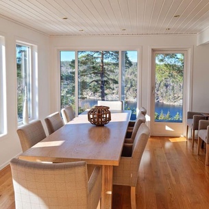 Awesome Home In Risør With House Sea View