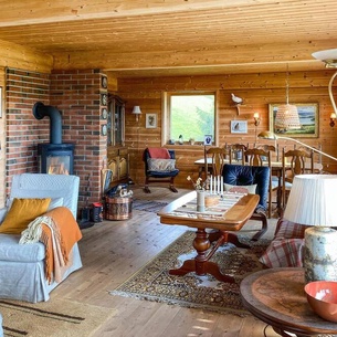 Beautiful Home In Førde With House Sea View