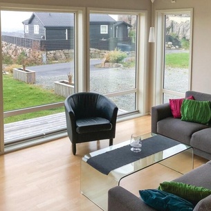 Beautiful home in Lindesnes with 5 Bedrooms