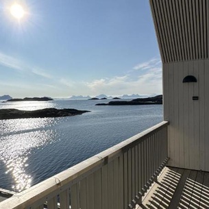 Cornerview Apartment Henningsvær