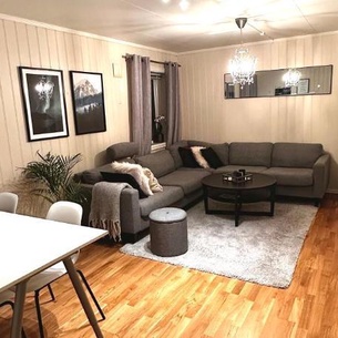 Cozy 2-Bed Apartment on the top of Tromsø!