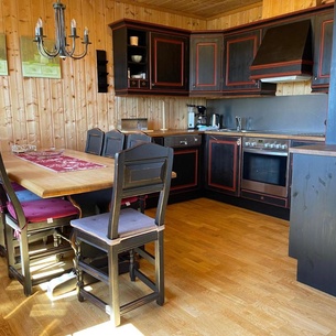 Cozy 3-Bedroom Apartment Near Beitostølen Ski