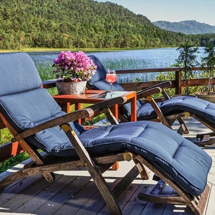 Cozy cottage in a beautiful location directly on Bjoavatnet.