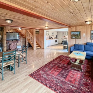 Cozy Home In Bagn With Kitchen