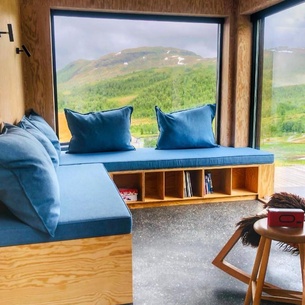 Cozy Retreat and danish design in Nature's Splendor, Sogn, Norway, Jacuzzi-option available