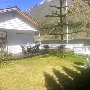 Der Fjordtraum in Balestrand direkt am Wasser