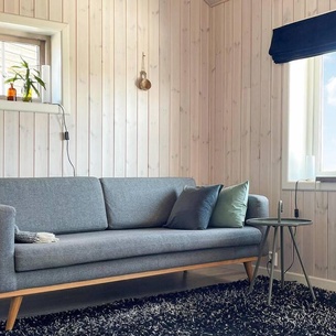 Enjoy an action-packed couple's vacation with pure romance in this cottage at Golsfjellet