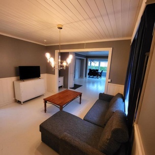 Executive 5 Bedrooms House in Lillestrøm Central - 5 mins walk from Lillestrøm Station