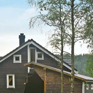 Four-Bedroom Holiday home in Bygstad 2