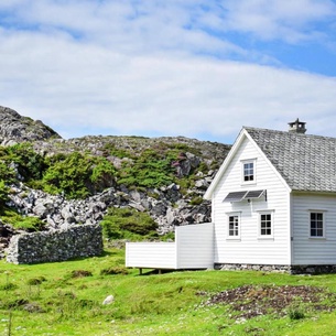 Gorgeous Home In Stolmen With Kitchen