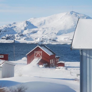 Kongsfjord Holiday Home