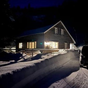 Koselig hytte med sjel på fjellet