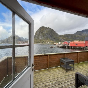 Lofoten Bed & Breakfast Sørvågen