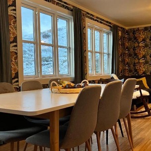 Lofoten Fjord House - Mountain & Seaview
