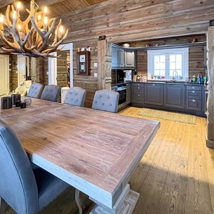 Look forward to family time together in this spacious, comfortable hut.