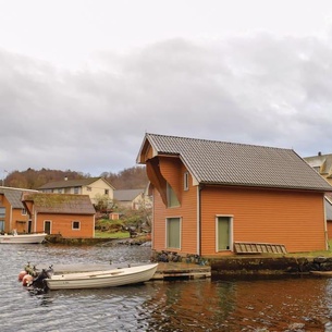 Lovely Home In Finnås With House A Panoramic View