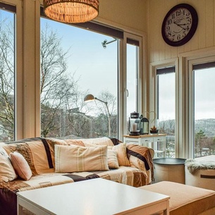 Lovely Home In Lindesnes With Kitchen