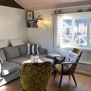 Lovely Home In Raudeberg