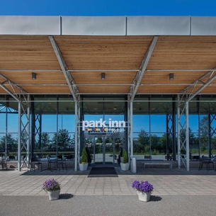 Park Inn Oslo Airport West