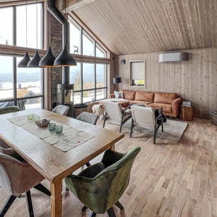 Pet Friendly Home In Gålå With Kitchen