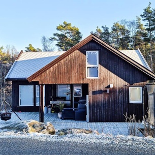 Pet Friendly Home In Lyngdal With Kitchen