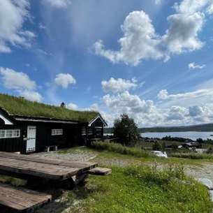 Snikkerplassen - cabin with amazing view and hiking opportunities