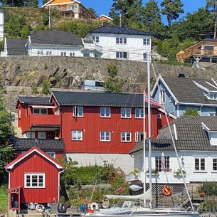 Stunning Apartment In Arendal With Kitchen