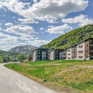 Stunning Apartment In Tjørhom With Wifi