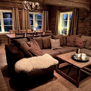 Stunning log cabin at Lifjell with lots of charms