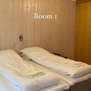 Two rooms by the Stryn River