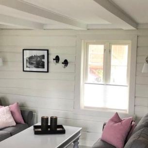 Vettingstua, beautiful house down by the sea.