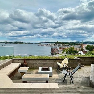 Villa in Kragerø with unique view, jacuzzi and boat space