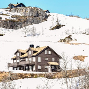 Welcome to Ljosland and this wonderful cottage in picturesque nature.