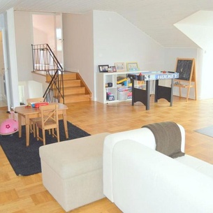 Wonderful spacious house with sea view only 7 minutes from Stockholm city