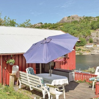 1 Bedroom Awesome Home In Åna-Sira