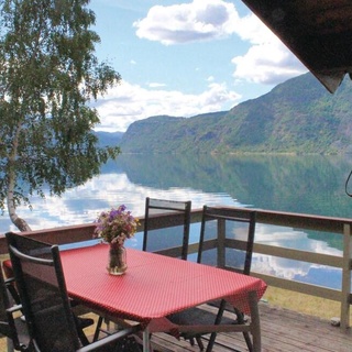 2 bedroom accommodation in Skjolden