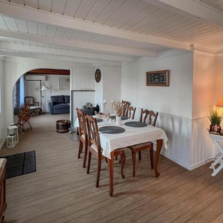 2 Bedroom Lovely Home In Borhaug