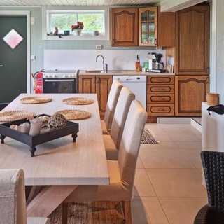 4 Bedroom Amazing Home In Farsund