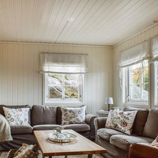 Beautiful Home In Lindesnes With Kitchen