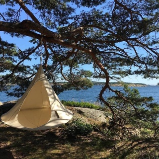 Beautiful & Secluded Beach House on Kirkøy Hvaler. Unique and tranquil. Sleeps 8